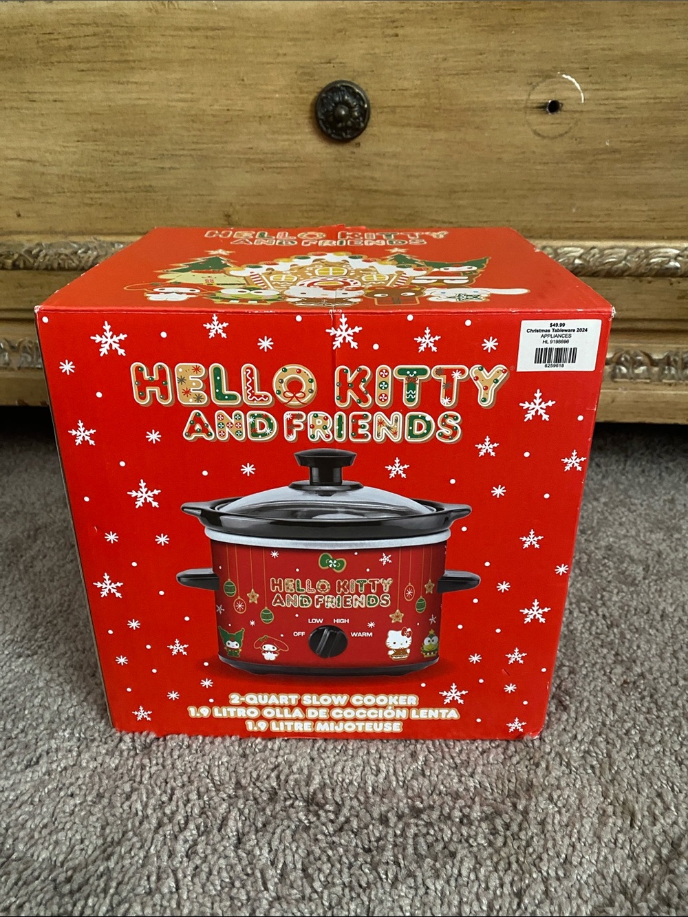 NWT Hello Kitty Red Holiday Slow Cooker